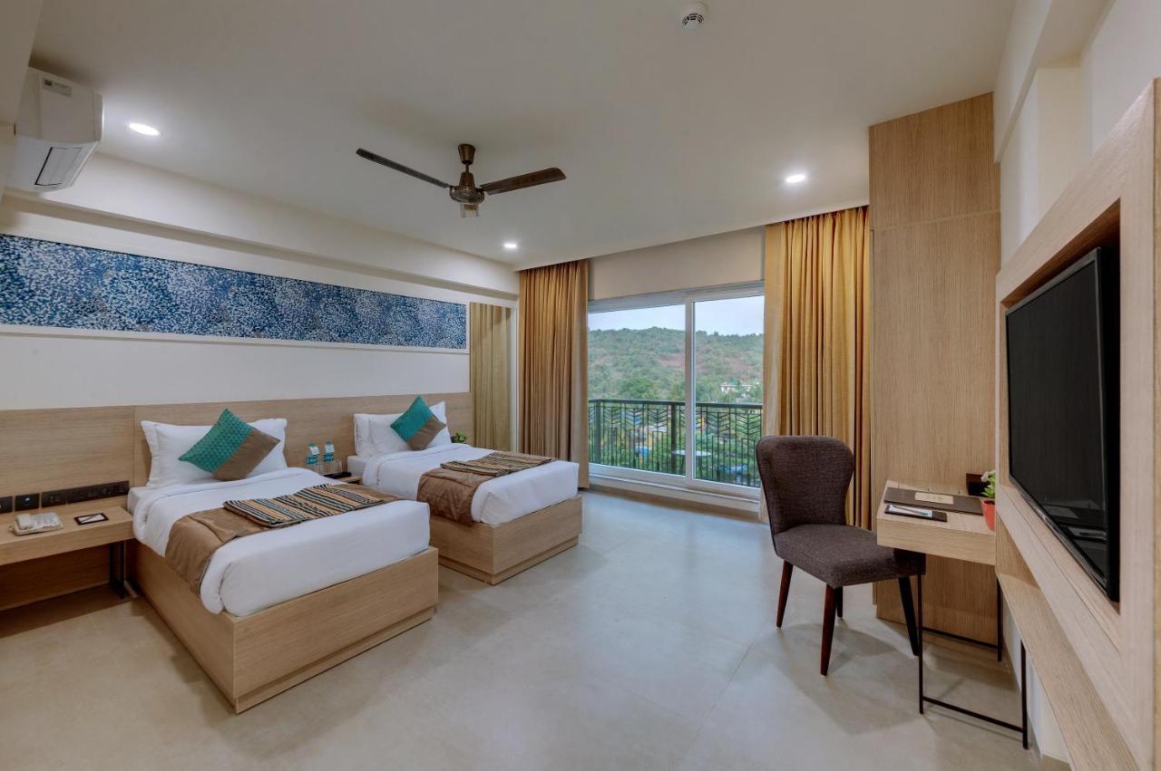 The Fern Habitat, Candolim, Goa المظهر الخارجي الصورة